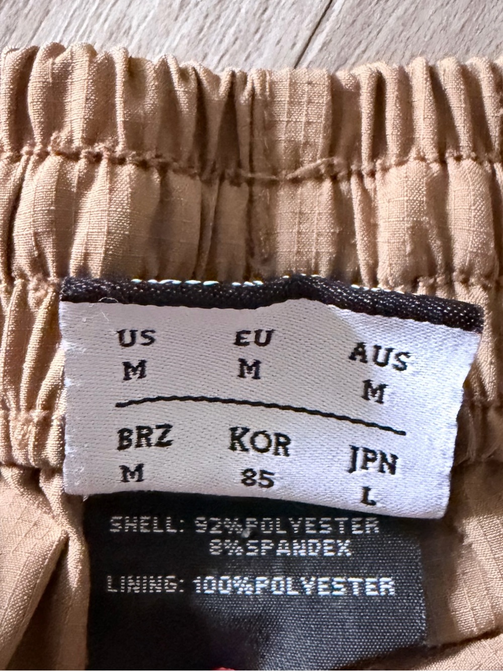 New Balance Men pants - Picture 6 of 9